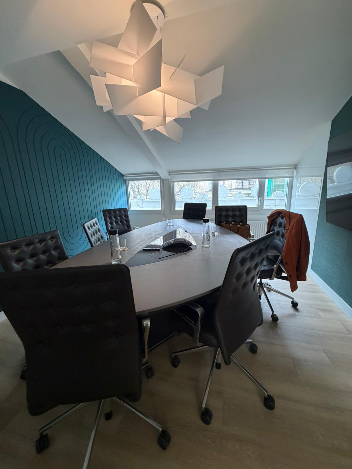 Meeting room at the Carway Immigration Madrid office